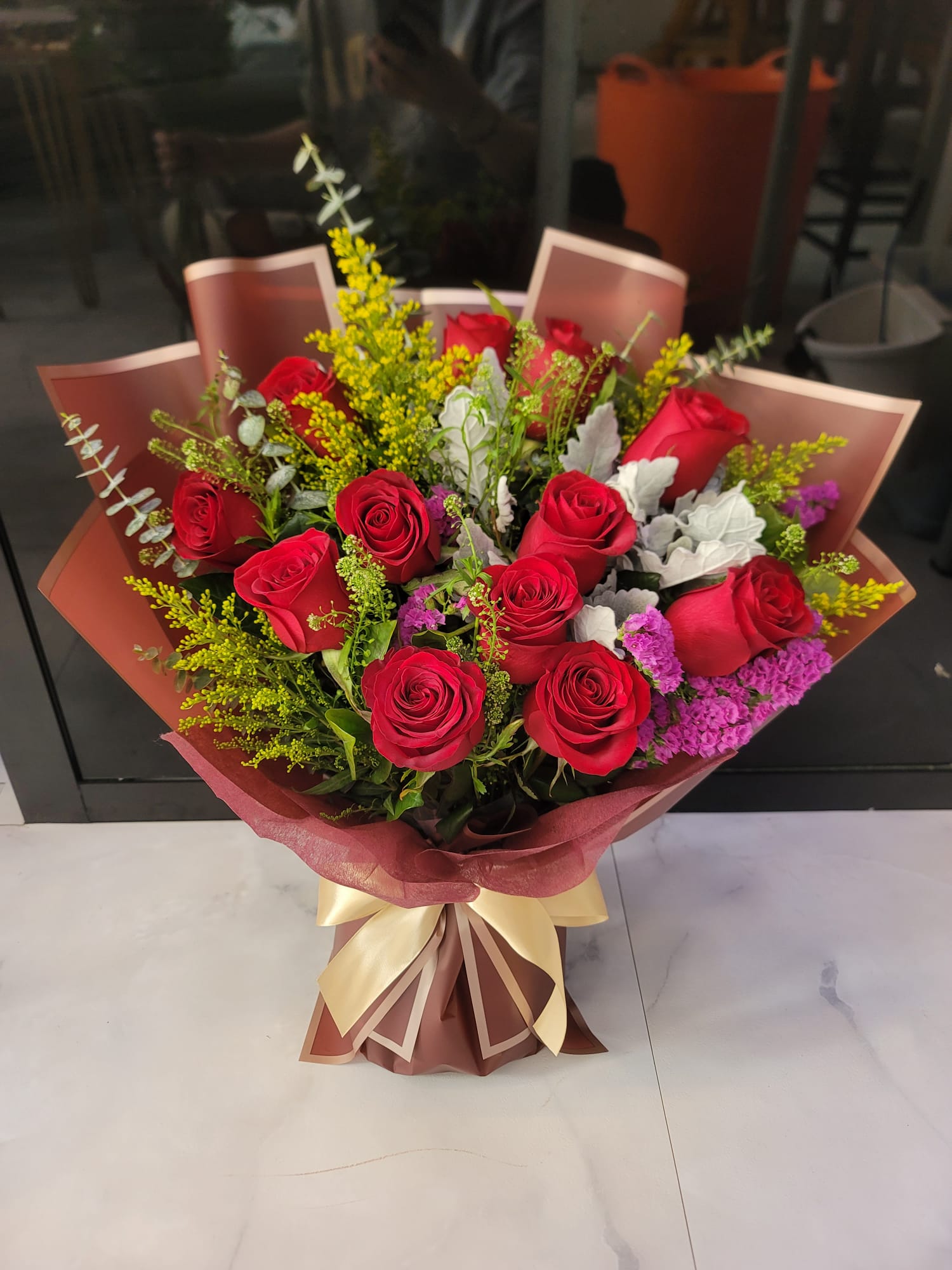 One Dozen Roses Bouquet (Colour at Your Choice)
